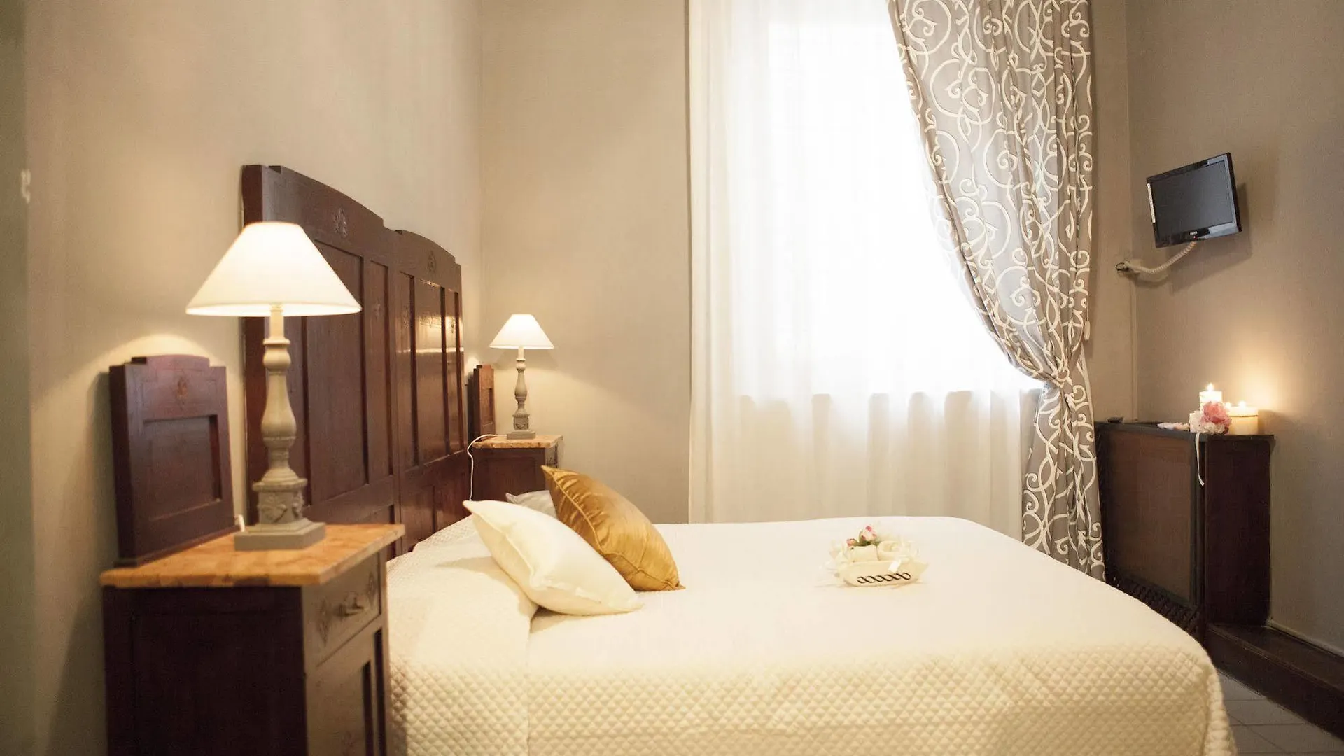Hotel La Colonna Lucca