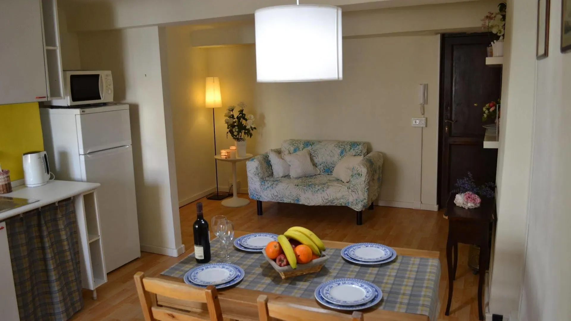 Hotel La Colonna Lucca 2*,