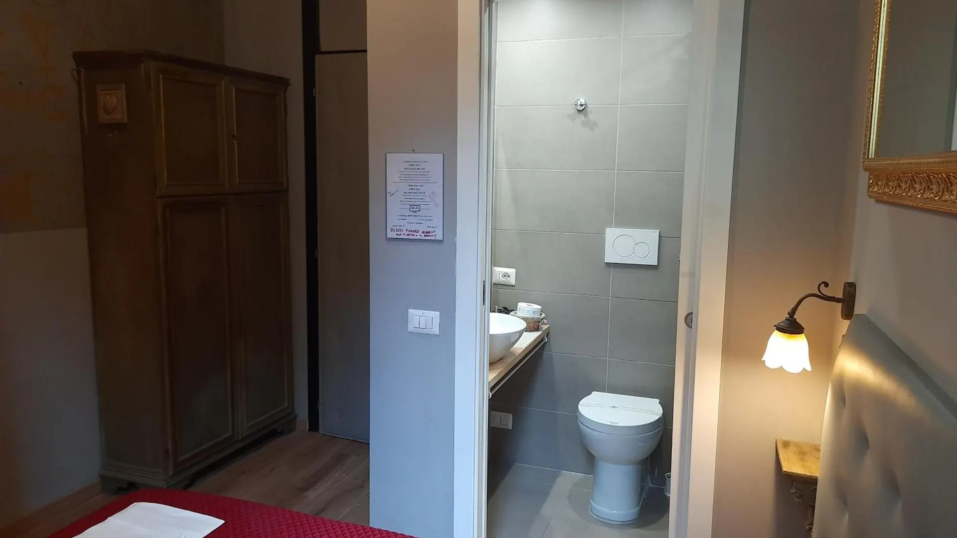 ** Casa de hóspedes La Colonna Hotel Lucca Itália
